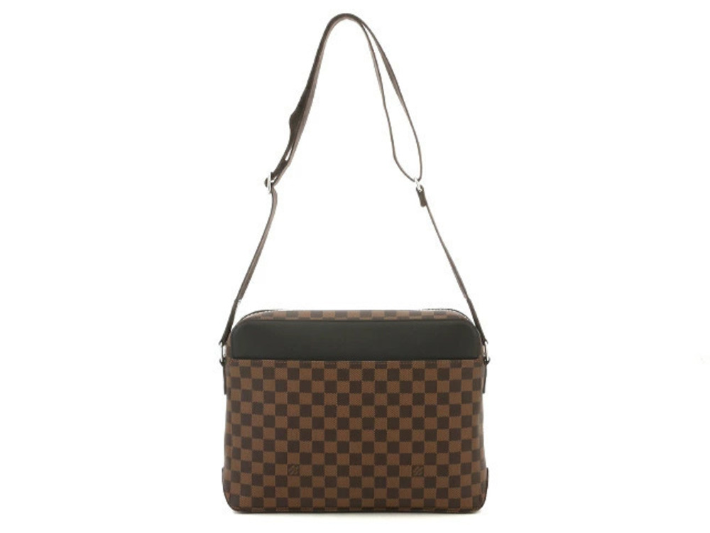 LOUIS VUITTON Shake Messenger Bag Damier